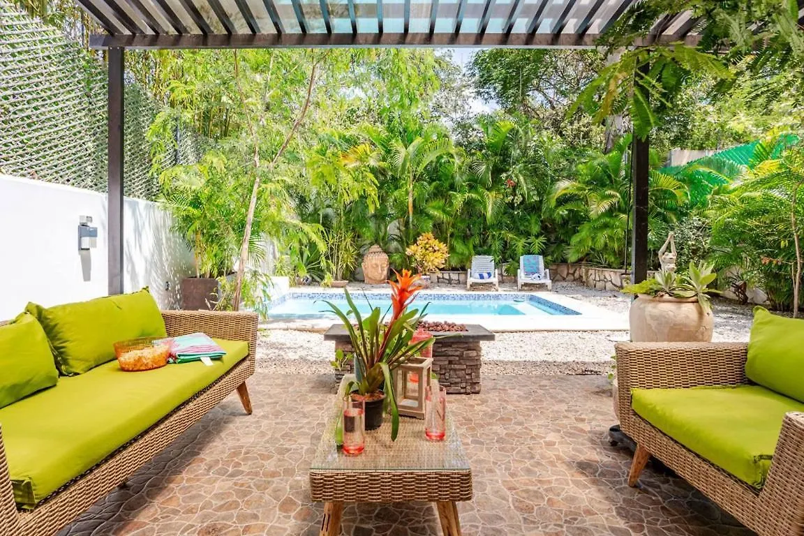 Exclusive Beach Residence! contacts